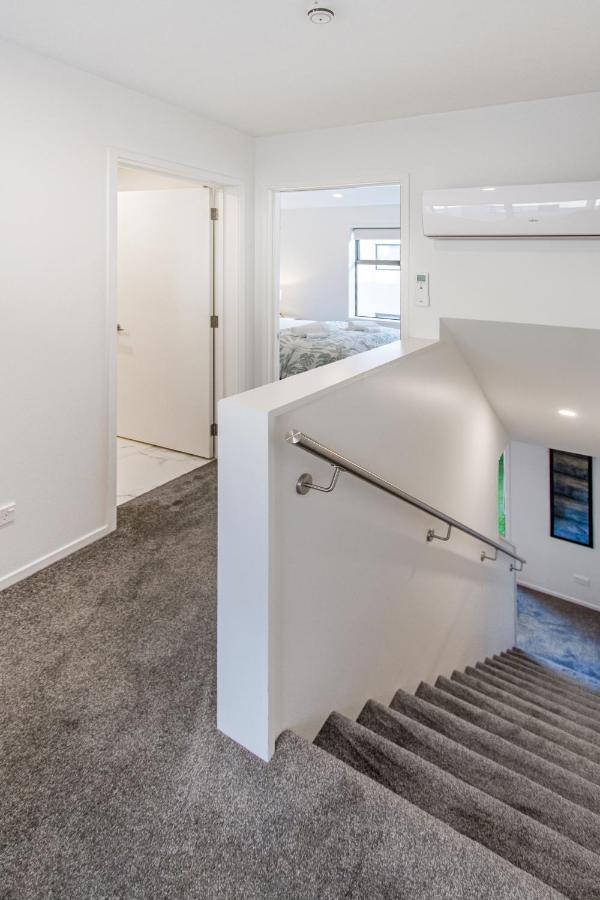 Vibrant City Abode - 2 Bed 2 Bath Apartment Крайстчърч Екстериор снимка