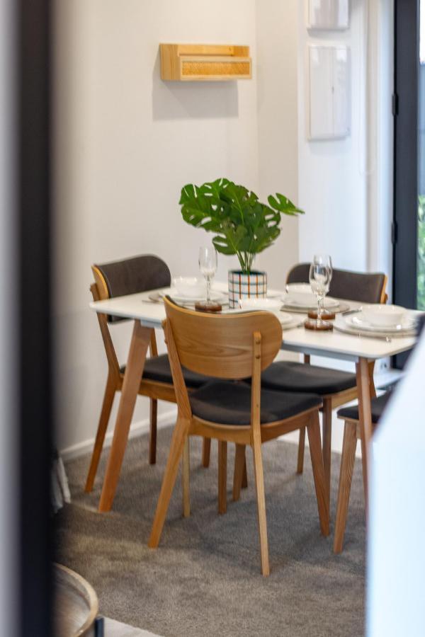 Vibrant City Abode - 2 Bed 2 Bath Apartment Крайстчърч Екстериор снимка